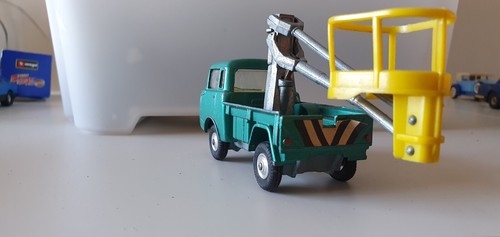 Corgi jeep 150 - corgi,